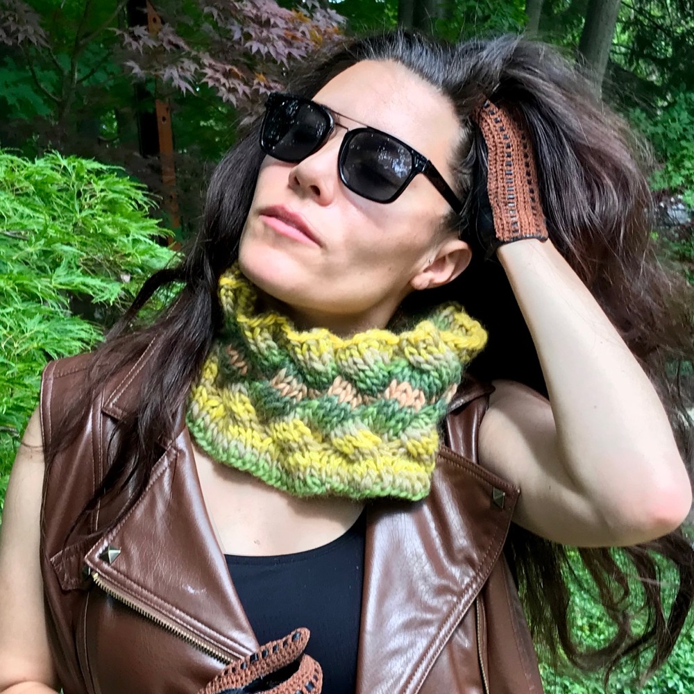 Handmade Style Neck Warmer (K32-5H) New Without Tags - Picture 4 of 8